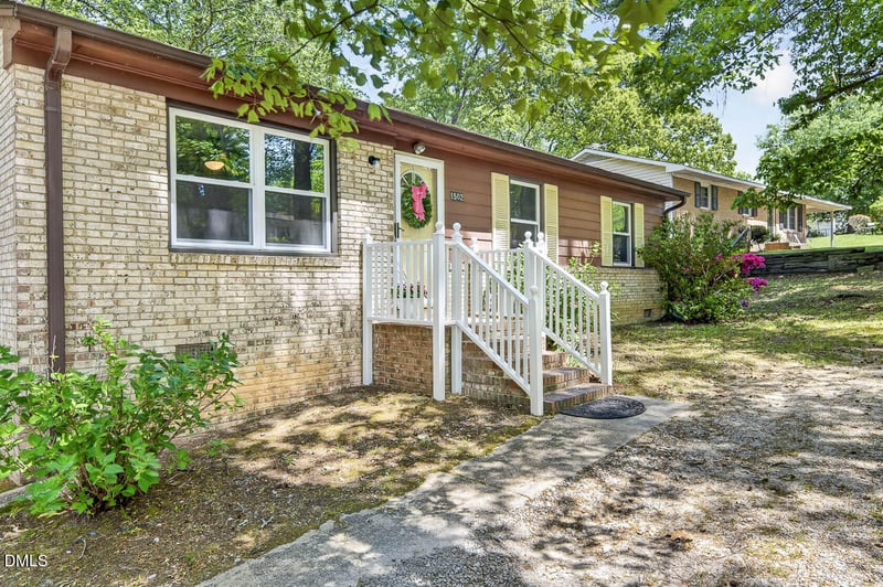1502 Woodland Rd, Garner, NC 27529
