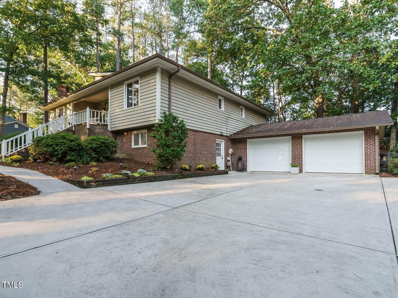 1503 Columbine Rd, Sanford, NC 27330