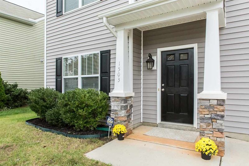 1503 Copper Cir, Mebane, NC 27302