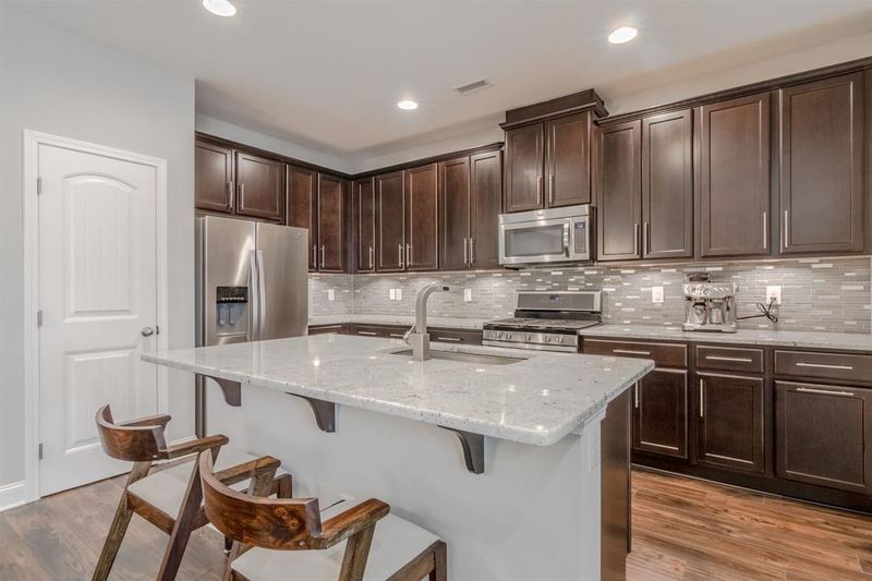 1503 Glenwater Dr, Cary, NC 27519