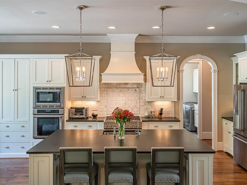 1504 Brooks Ave, Raleigh, NC 27607