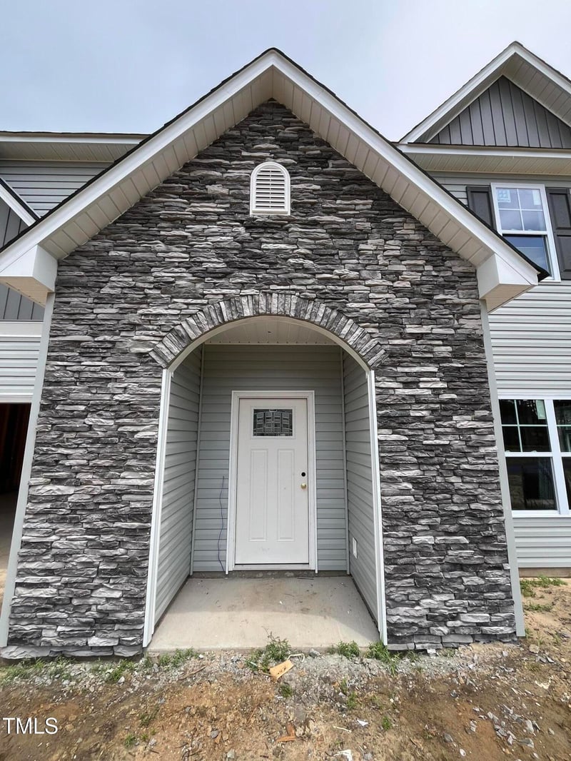 1504 Eastbay Dr, Fayetteville, NC 28312