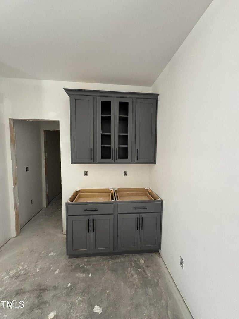 1504 Eastbay Dr, Fayetteville, NC 28312