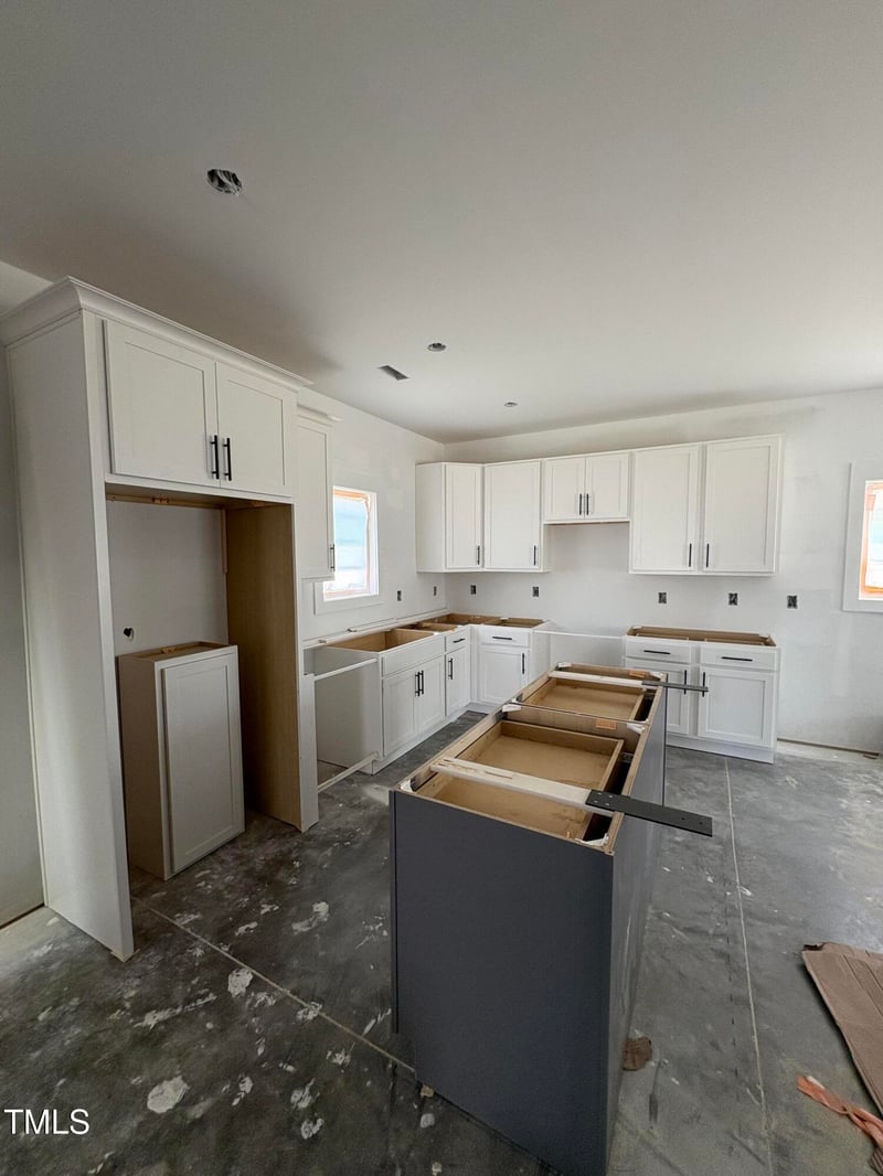 1504 Eastbay Dr, Fayetteville, NC 28312