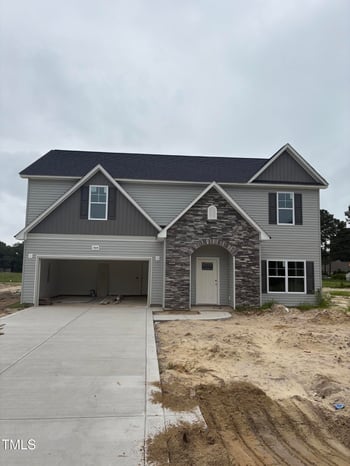 1504 Eastbay Dr, Fayetteville, NC 28312