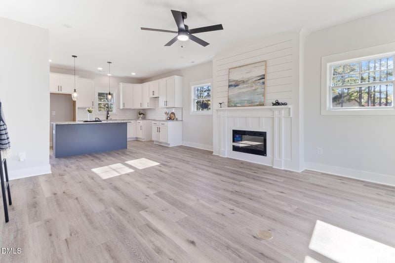 1504 Eastbay Dr, Fayetteville, NC 28312