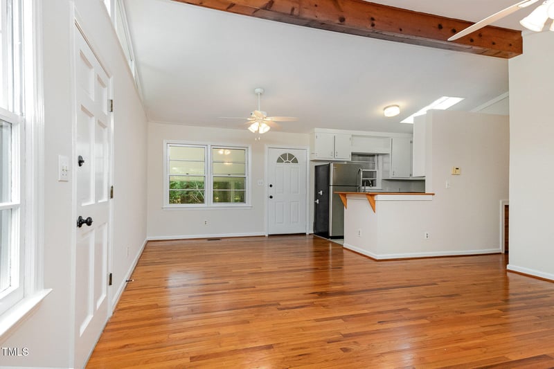 1504 Edwards Dr, Chapel Hill, NC 27516