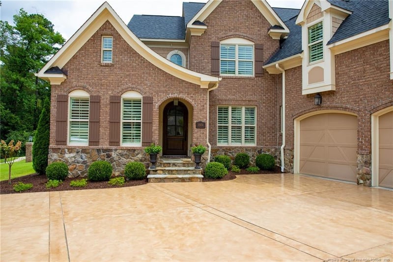 1504 Tullamore Ln, Fayetteville, NC 28303
