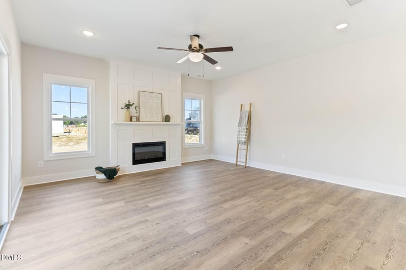 1505 Eastbay Dr, Fayetteville, NC 28312