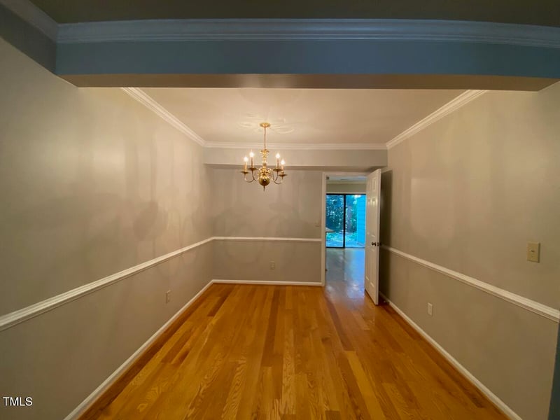 1505 Edgeside Ct, Raleigh, NC 27609
