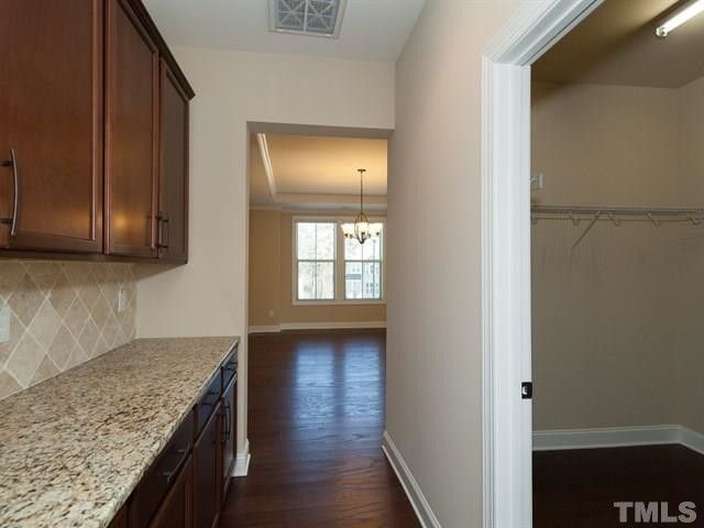 1505 Farthingale Ct, Raleigh, NC 27603