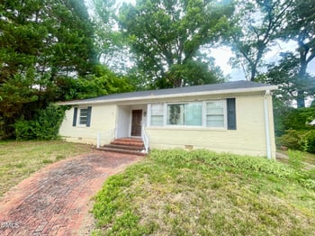 1505 W Front St, Burlington, NC 27215