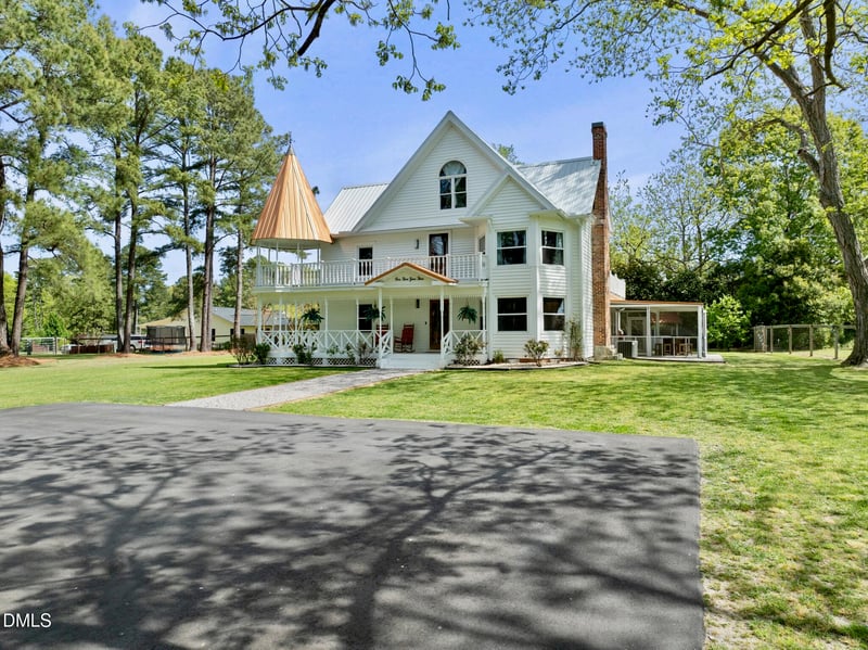 1505 Pendergrass Rd, Sanford, NC 27330