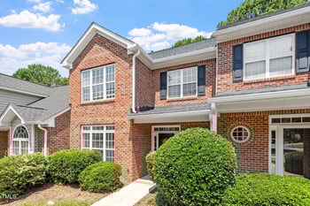 1505 Poets Glade Dr, Apex, NC 27523