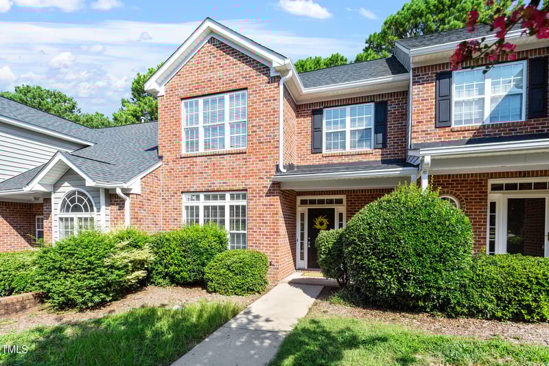 1505 Poets Glade Dr, Apex, NC 27523