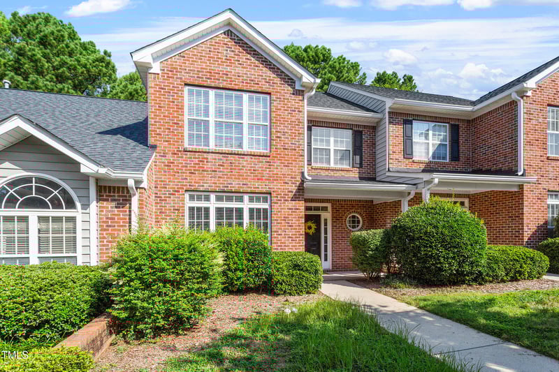 1505 Poets Glade Dr, Apex, NC 27523
