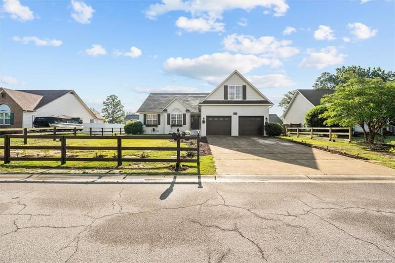 1505 Ridgemont Pl, Fayetteville, NC 28314
