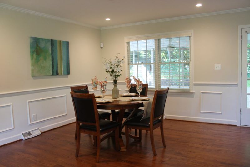 1505 Shadowood Ln, Raleigh, NC 27612