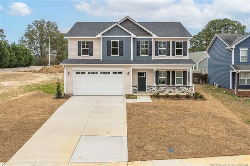 1505 Stonewood Dr, Fayetteville, NC 28306
