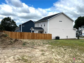 1505 Stonewood Dr, Fayetteville, NC 28306