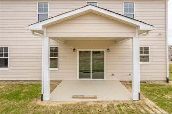 1505 Stonewood Dr, Fayetteville, NC 28306