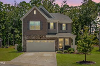 1505 Tavel House Ln, Fuquay Varina, NC 27526