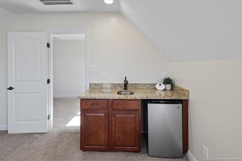 1505 Vergeland Dr, Hope Mills, NC 28348