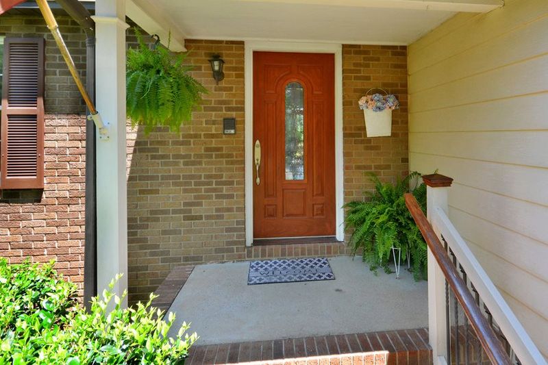 1506 Cotherstone Dr, Durham, NC 27712