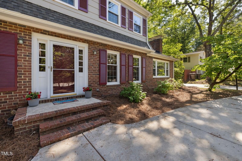1506 Ephesus Church Rd, Chapel Hill, NC 27517