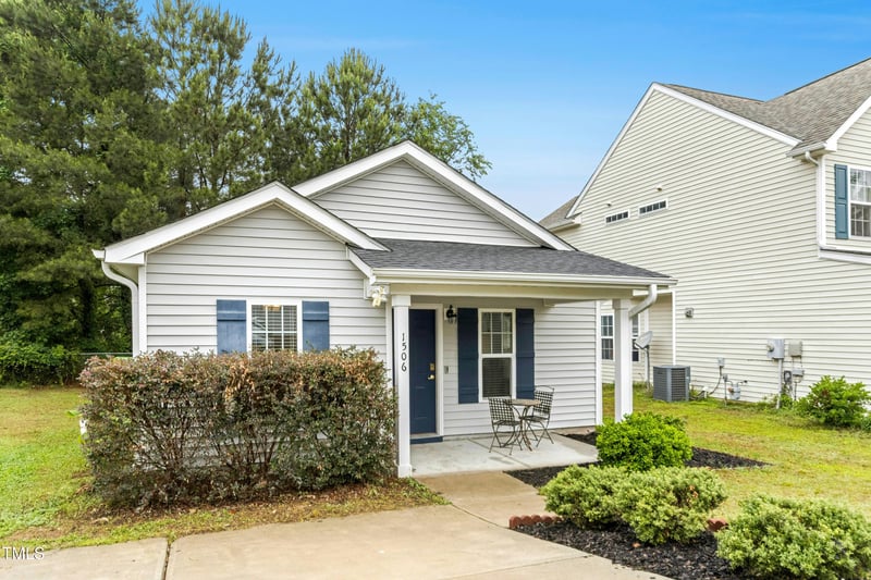 1506 Golden Bell Dr, Raleigh, NC 27610