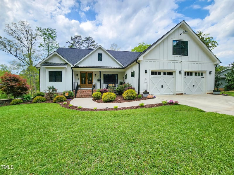 1506 Gormly Cir, Sanford, NC 27330