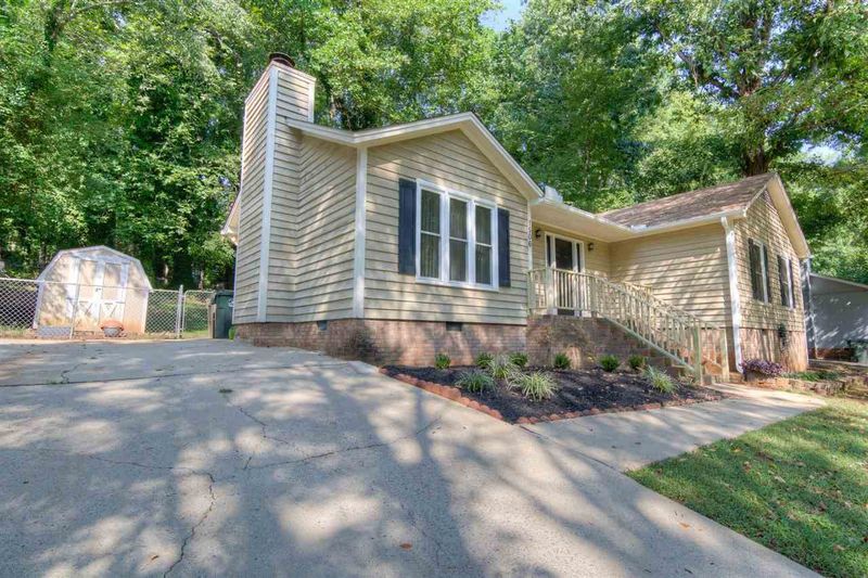1506 Harth Dr, Garner, NC 27529
