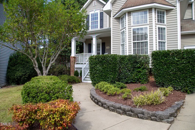 1506 Redwater Branch Ct, Apex, NC 27502