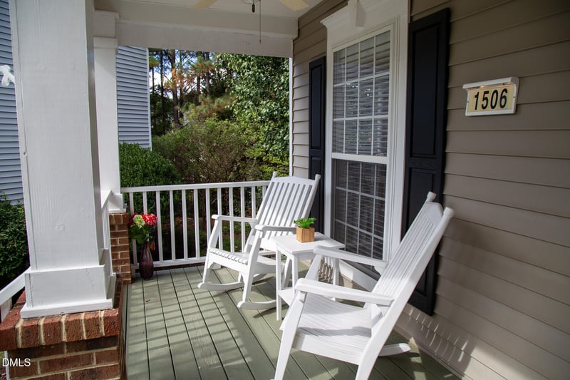 1506 Redwater Branch Ct, Apex, NC 27502