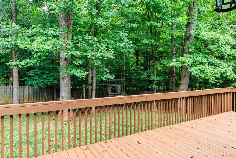 1506 Starmont Dr, Hillsborough, NC 27278