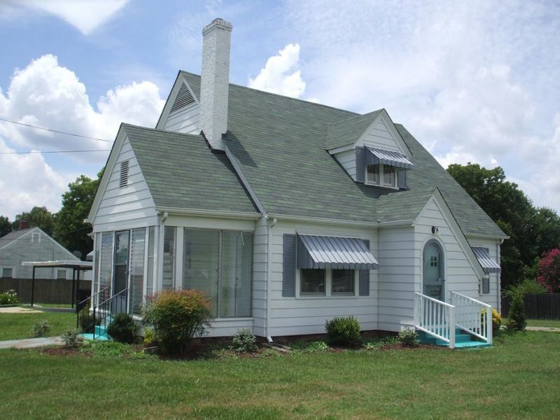 1506 W Webb Ave, Burlington, NC 27217