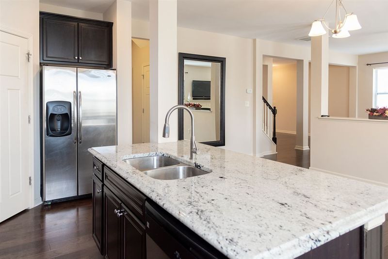 1507 Hauser Lake Rd, Knightdale, NC 27545