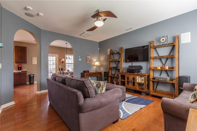 1507 Iron Dr, Mebane, NC 27302