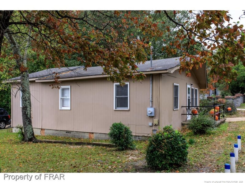 1507 Murchison Rd, Fayetteville, NC 28301