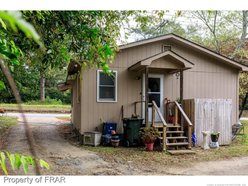 1507 Murchison Rd, Fayetteville, NC 28301