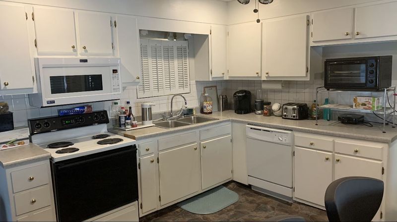 1507 Riddle Rd, Durham, NC 27713