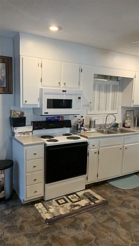 1507 Riddle Rd, Durham, NC 27713