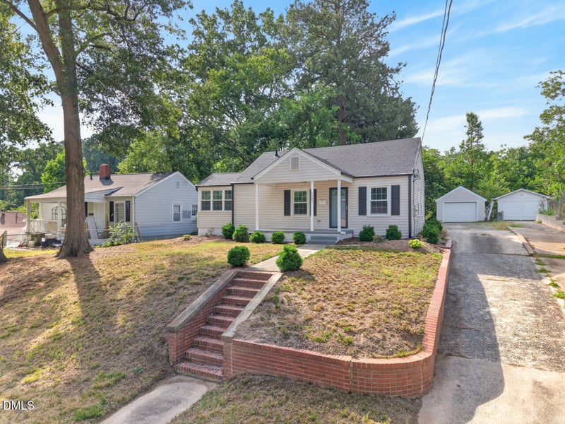 1507 Robinhood Rd, Durham, NC 27701