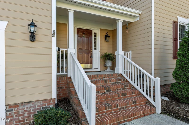 1507 Saint Andrews Dr, Mebane, NC 27302