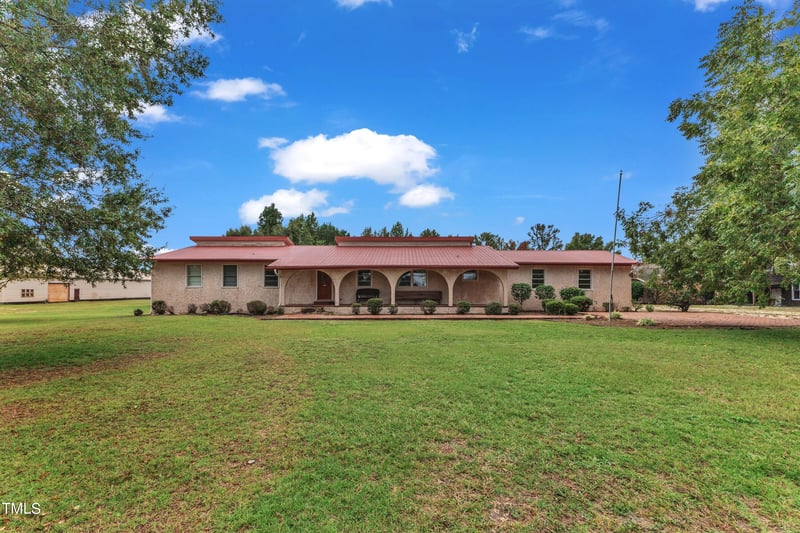 1507 Stricklands Crossroads Rd, Four Oaks, NC 27524