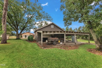 1507 Stricklands Crossroads Rd, Four Oaks, NC 27524
