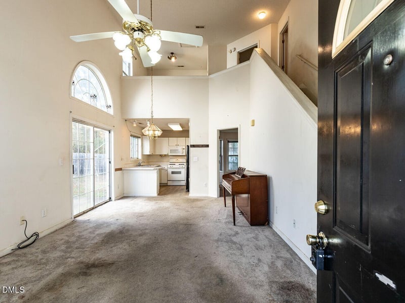 1508 Beacon Village Dr, Raleigh, NC 27604