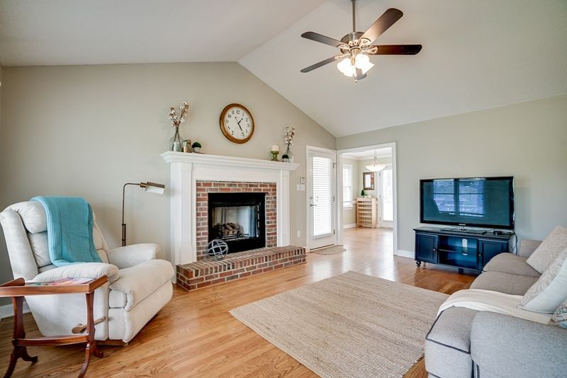 1508 Crickett Rd, Raleigh, NC 27610