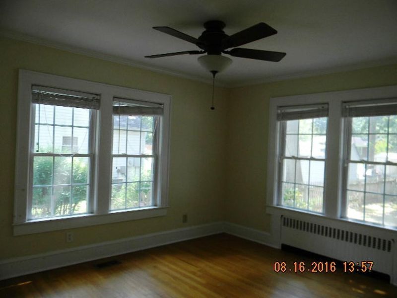 1508 W Davis St, Burlington, NC 27215