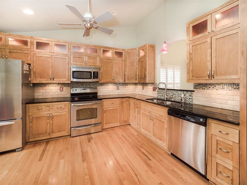 1508 Ferncliff Cir, Raleigh, NC 27609